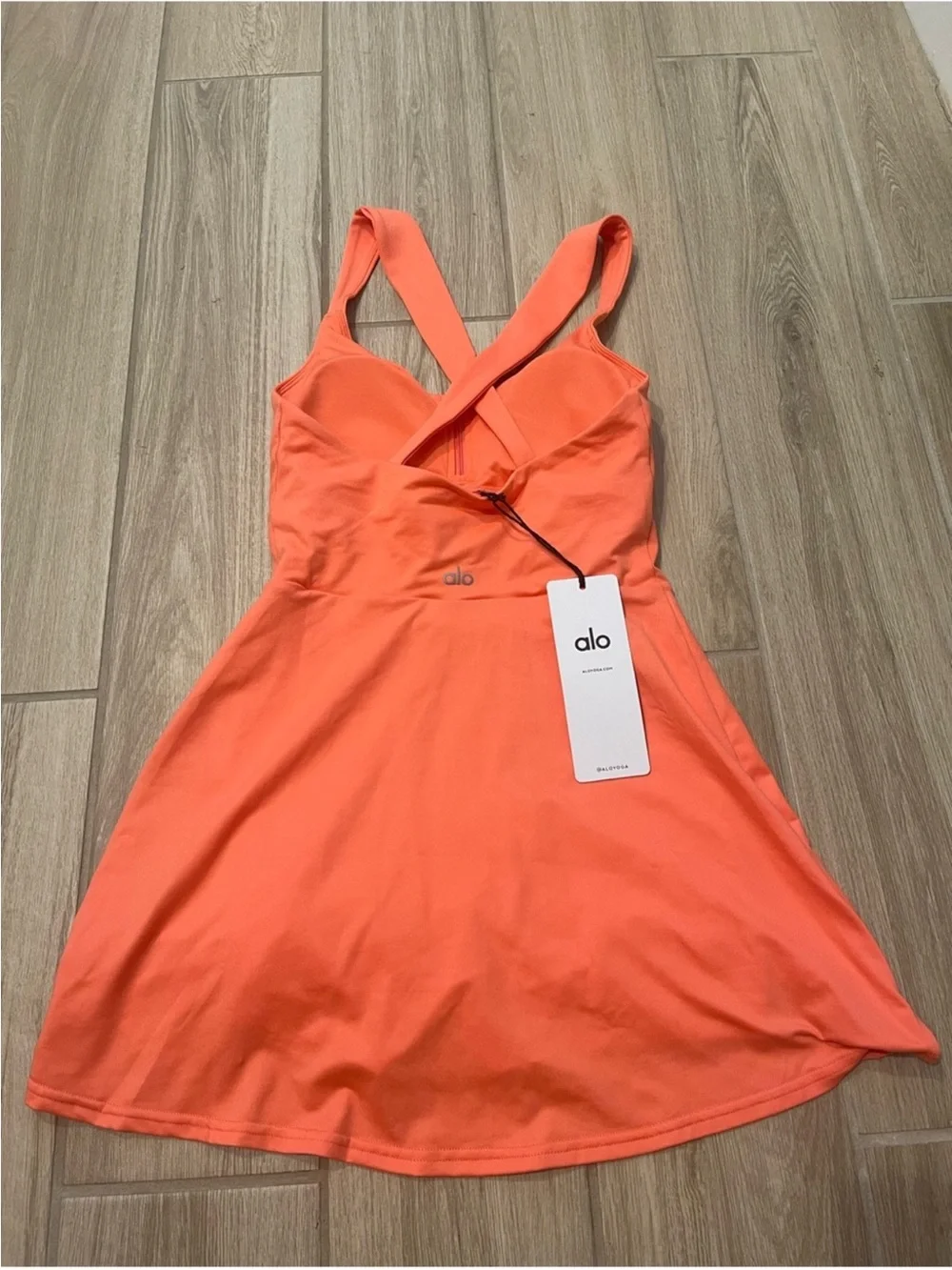 ALO Yoga new tags